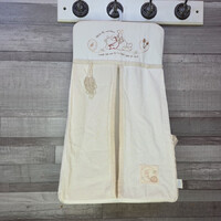 Disney vajszínű Micimackós ovis zsák