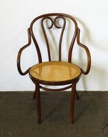 1Y813 Antik felújított nádfonatos Thonet karfás szék