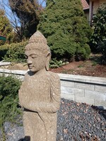 Lávakő kerti Buddha szobor (időjárásálló)