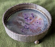 Antik kézműves tű gobelin goblen betétes tálka tál gyűrű ékszer tartó asztal dísz réz rezezett fém