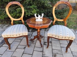Neobarokk asztal, biedermeier székekkel (T:85))