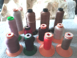 Maradék cérna csomag ,táska varráshoz..stb   eladó