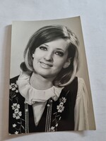 FERENCZY ÁGI - RÉGI NAPOK fekete-fehér régi dalszöveges fotólap Tormai Andor fotó  -Táncdalfesztivál