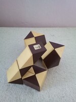 Rubik Bűvös Kígyó