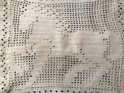 DÍSZPÁRNA - CSIPKE - KÉZIMUNKA - 40 x 43 cm - LOVACSKÁS  - HIBÁTLAN