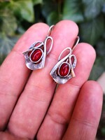 Gyönyörű korall köves ezüst fülbevaló