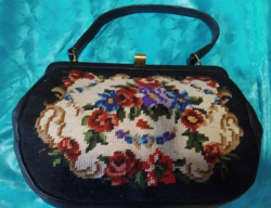 Csodaszép barokk rózsa mintás gobelin retikül