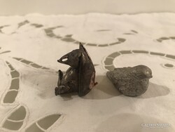 MINIATŰR - TATU - 3 x 2,5 cm - TÖMÖR -  FÉM - RÉGI - NÉMET - HIBÁTLAN