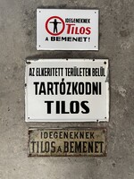 Tilos fém táblák