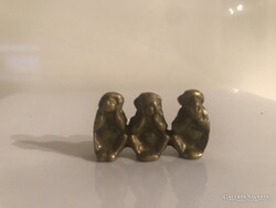 MINIATŰR- HÁROM MAJOM - RÉZ - 3 - 4 dkg - TÖMÖR - NEHÉZ - 3,5 x 2 cm - RETRO - OSZTRÁK - HIBÁTLAN