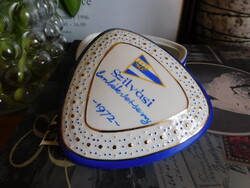 Hollóházi DVSC (Debreceni Vasutas Sport Club) bonbonier Szilvási emlékverseny 1972