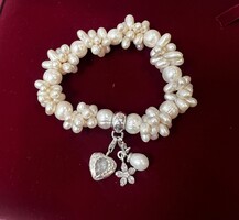 Thomas sabo gyöngy karkötő,ezüst charmokkal.