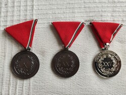 1995-ös Önkéntes tűzoltói kitüntetés, 10, 20, 25 év szolgálat után.