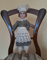 Armand Marseille alvó szemű, porcelán fejű baba 20'-30'-as évek, 40cm