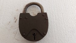 (K) Régi lakat kulcs nélkül