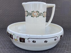 Fajansz mosdótál és kancsó