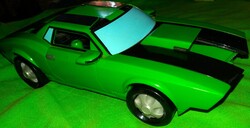 2008.eredeti BANDAI Ben 10 KEVIN ACTION Alien Force - Kevin autója DODGE CHELLENGER 22 cm