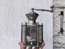 Antik Biedermeier kàvé daràló rézből készült gyönyörű forma gyüjteny konyhai dekoráció