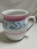 Porcelán hasas bögre, kék - rózsaszín díszítéssel