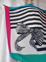 Vintage Louis Féraud selyem kendő