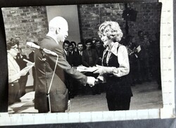 1970 TAKÁCS MARIKA MAGYAR TELEVIZIÓ BEMONDÓNŐ MTV STÚDIÓ FOTÓ