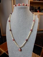 Igazgyöngy ékszer szett ezüst medállal és kapoccsal, rodonit és rodokrozit ásvánnyal