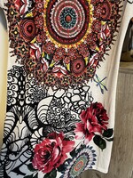 Desigual jellegű, elegáns ujjatlan tunika, Mini ruha -halvány bézs alapon