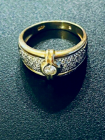 14 k arany gyűrű cirkónia kövekkel