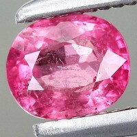 0.31ct 4.6x3.8mm Természetes Pink Turmalin, Csodálatosan Ragyogó Ékkő