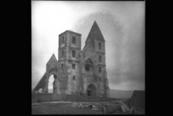 Régi fotónegatívok 2x Zsámbék Premontrei kolostortemplom romjai 1930/40-es évek