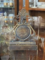 ANTIK, SZECESSZIÓS RÉZ ZSEBÓRA TARTÓ RÉZ ÁLLVÁNY 12 CM