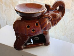 Elefánt alakú kerámia párologtató aromalámpa 14x7x12cm