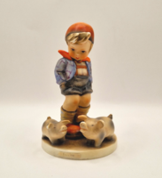 Hummel Goebel 66 Kisfiú disznókkal Farm boy TMK3 14cm