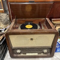 Terta T - 426 rádió - és Supraphon lemezjátszó egyben!
