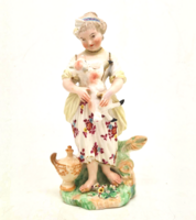 Angol Derby elegáns lány báránnyal c1775 16cm