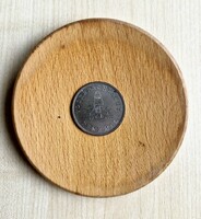 Retró fa falidísz / dísztálka – Lipcse, Népek Csatája Emlékmű, 12 cm