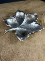 Antik ezüst gyönyörű levél formàjú hamu tartó ( Pénzverdei beütővel)