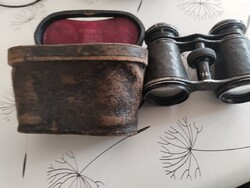 Antik kis színházi tàvcső