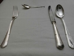 Ezüstözött, 54 darabos, nagyon szép állapotú antik belga evőeszköz készlet dobozban