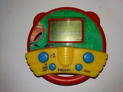 RETRO Truly G03-3 Truly KÉZI GOMBELEMES KVARCJÁTÉK MŰKÖDIK