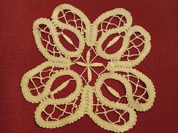 Régi vertcsipke terítő