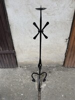 Kovácsolt vas gyönyörű gyertyatartó (86 cm)