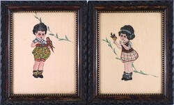 1Z658 Madarakat etető gyerekek keretezett festett selyemkép pár 21 x 17 cm