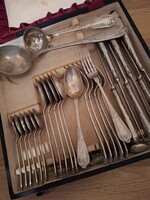 6 személyes alpacca készlet kofferban