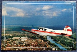 Szolnok légi látkép Yak-18T (HA - JAJ) szovjet repülőgéppel -  retro  fotó reklám képeslap