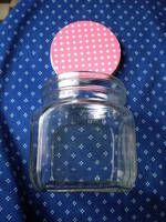 Keksz vagy cukorka tartó szögletes üveg pöttyös tetővel