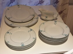 Antik Fischer Emil porcelán étkészlet (részleges) eladó.