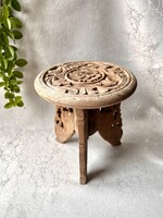 Mid-century faragott keleti szétszedhető kis asztalka , szék, virágtartó