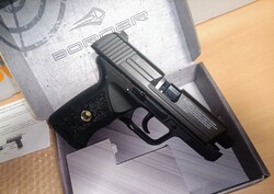 Új Borner W118 CO2 légpisztoly, 4.5mm+ajándék