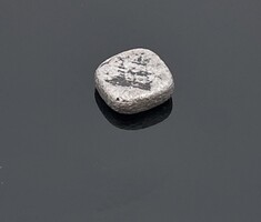 • Muonionalusta meteorit 2.5 ct ékszerészeknek, gyűjtőknek